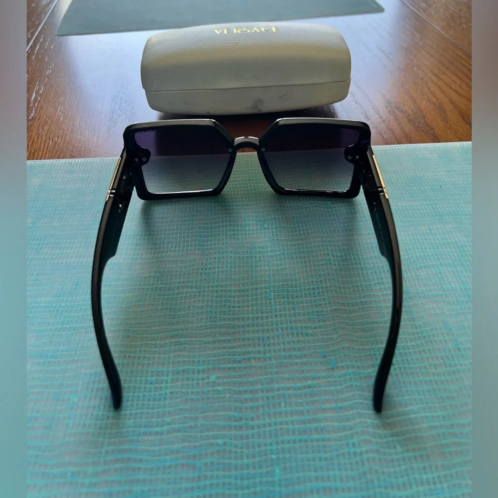 VERSACE Sunglasses w/Case